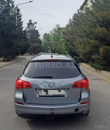 Opel Astra 2012, 333,000 km - 1.4 l - Bakı