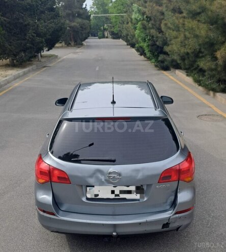 Opel Astra 2012, 333,000 km - 1.4 l - Bakı