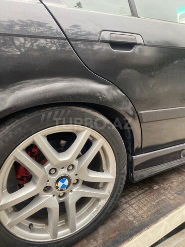 BMW 320-9