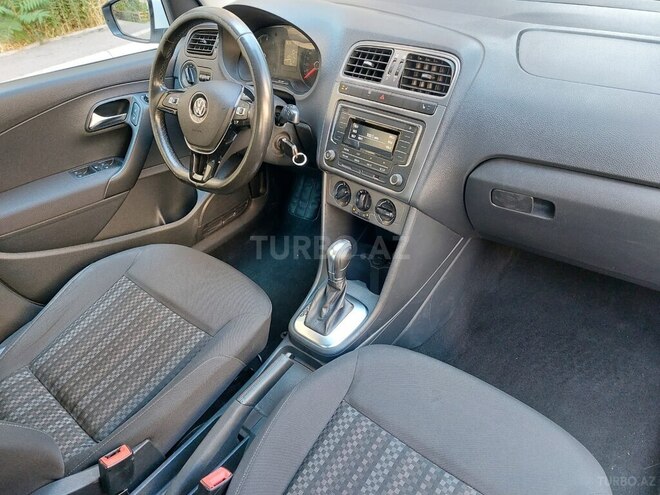 Volkswagen Polo 2019, 127,000 km - 1.6 l - Bakı