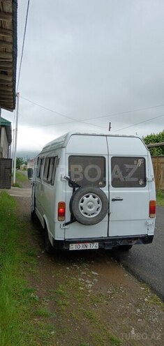 Mercedes 208 D 1994, 515,524 km - 2.5 л - Oğuz