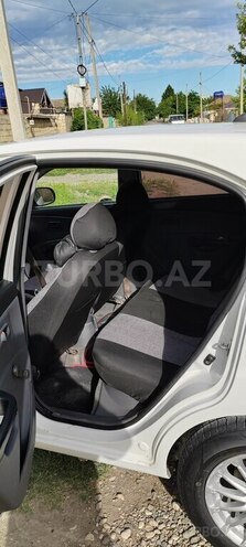 Kia Rio 2011, 285,287 km - 1.4 l - Yevlax