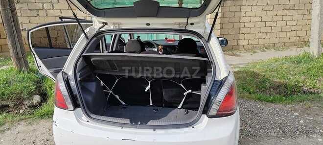 Kia Rio 2011, 285,287 km - 1.4 l - Yevlax