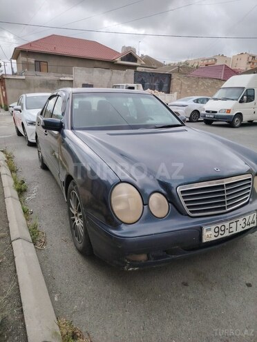 Mercedes E 200 1999, 336,000 km - 2.0 l - Bakı