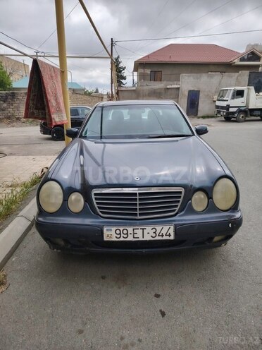 Mercedes E 200 1999, 336,000 km - 2.0 l - Bakı
