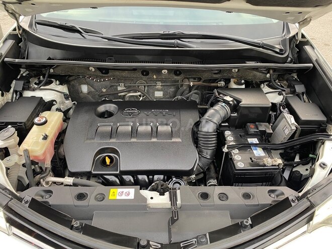 Toyota RAV4 2018, 179,000 km - 2.0 l - Bakı