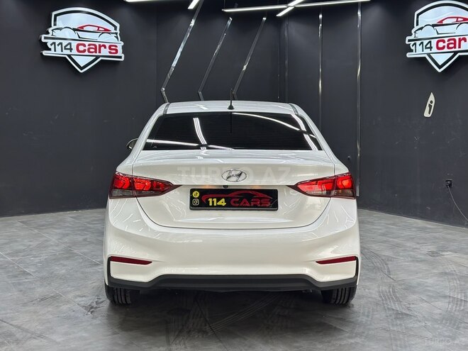 Hyundai Accent 2017, 100,563 km - 1.6 л - Bakı