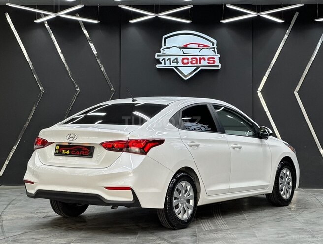 Hyundai Accent 2017, 100,563 km - 1.6 л - Bakı