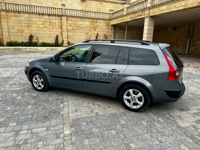 Renault Megane-8