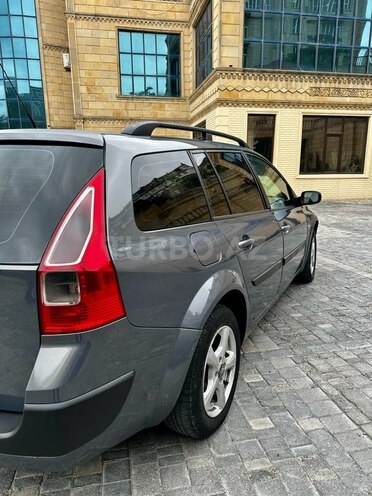 Renault Megane-10