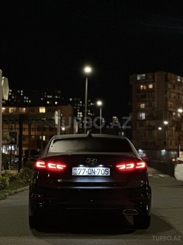 Hyundai Elantra 2018, 31,382 km - 2.0 l - Bakı