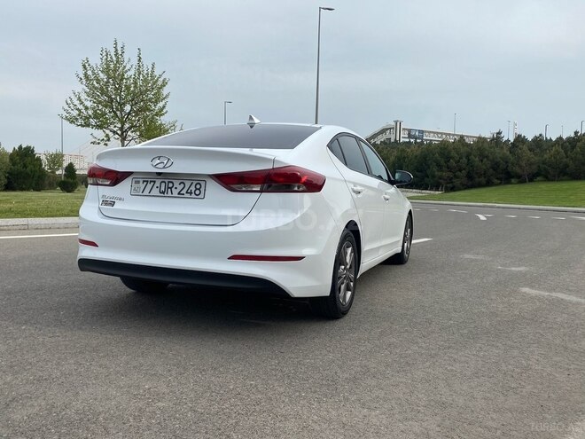 Hyundai Elantra 2017, 114,182 km - 2.0 l - Bakı