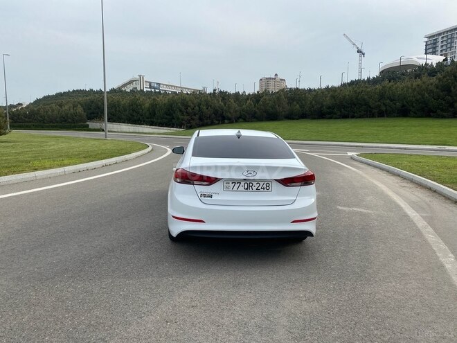 Hyundai Elantra 2017, 114,182 km - 2.0 l - Bakı