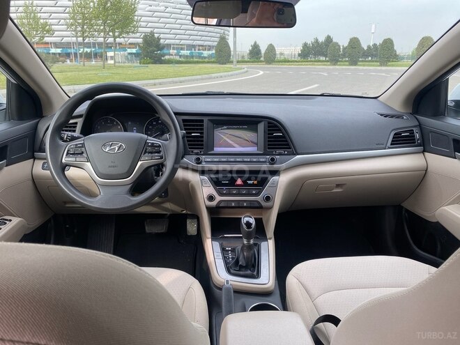 Hyundai Elantra 2017, 114,182 km - 2.0 l - Bakı