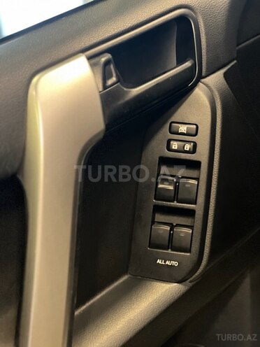 Toyota Land Cruiser Prado 2015, 135,000 km - 2.7 l - Bakı