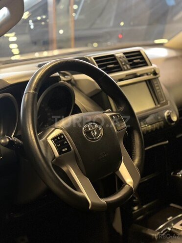 Toyota Land Cruiser Prado 2015, 135,000 km - 2.7 l - Bakı