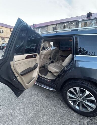 Mercedes GL 350 4MATIC 2015, 167,000 km - 3.0 l - Bakı