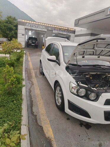 Chevrolet Aveo-4