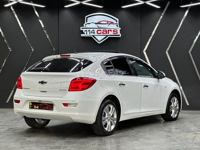 Chevrolet Cruze-6