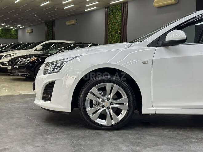 Chevrolet Cruze-5