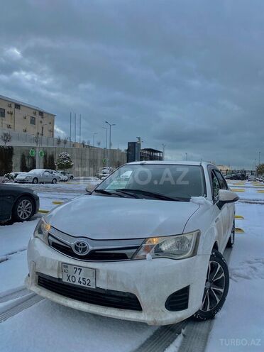 Toyota Corolla Axio 2013, 240,000 km - 1.5 l - Mingəçevir