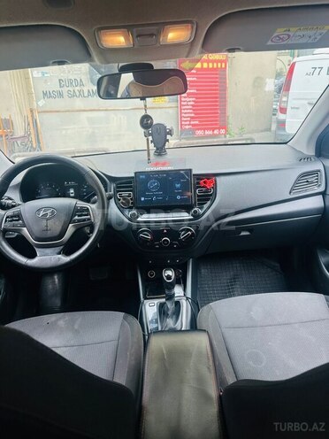 Hyundai Accent 2021, 115,000 km - 1.6 l - Bakı