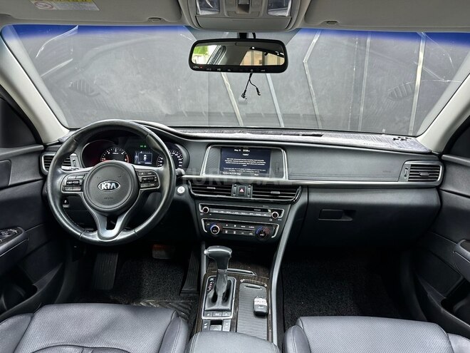 Kia K5-11