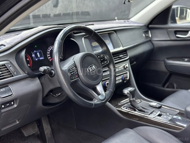 Kia K5-14