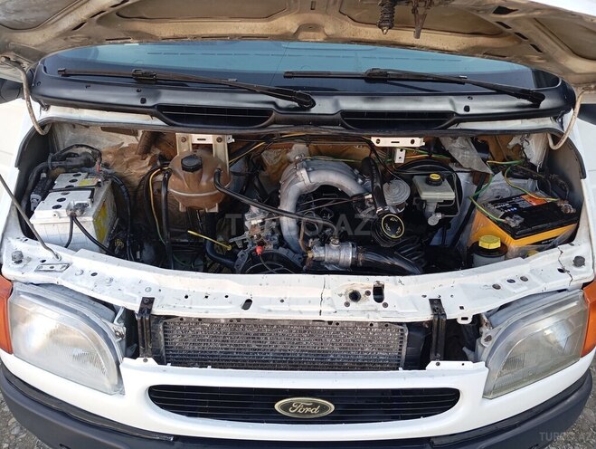 Ford Transit 1999, 415,000 km - 2.5 л - Yevlax
