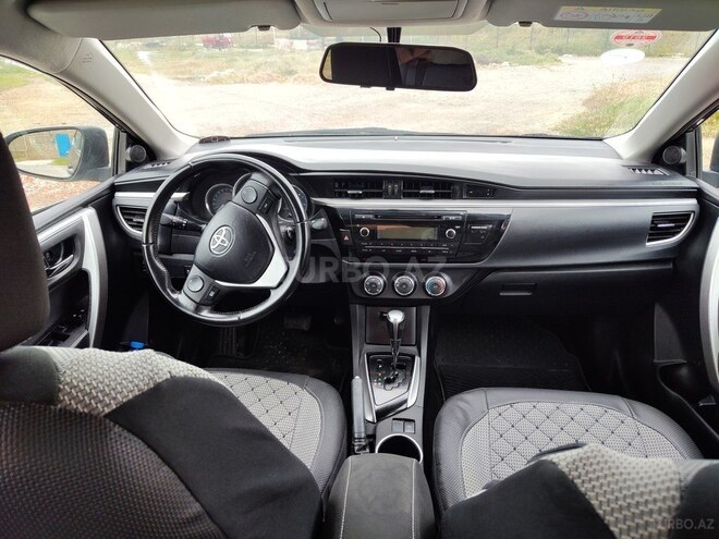 Toyota Corolla 2014, 174,000 km - 1.6 l - Bakı
