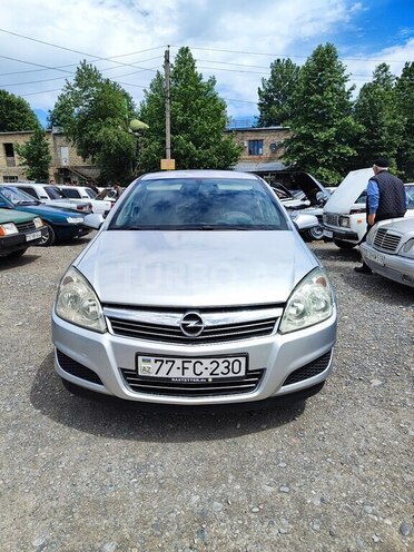 Opel Astra 2008, 334,000 km - 1.3 l - Ağcabədi