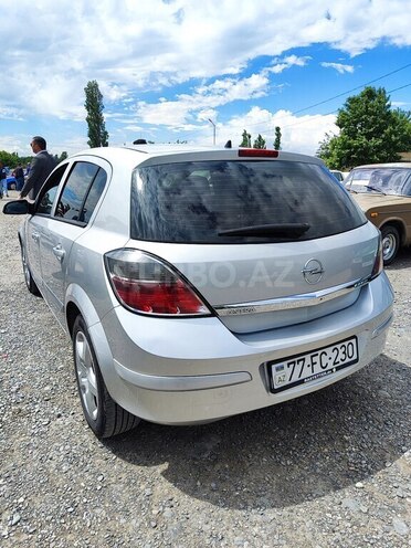 Opel Astra 2008, 334,000 km - 1.3 l - Ağcabədi