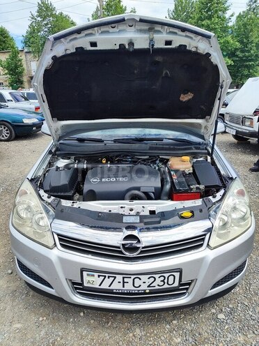 Opel Astra 2008, 334,000 km - 1.3 l - Ağcabədi