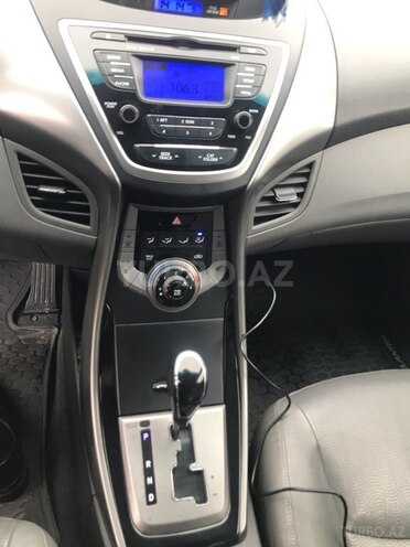 Hyundai Elantra 2013, 178,816 km - 1.8 l - Bakı