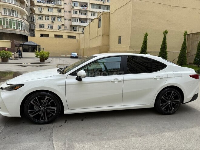 Toyota Camry 2025, 9,841 km - 2.5 l - Bakı