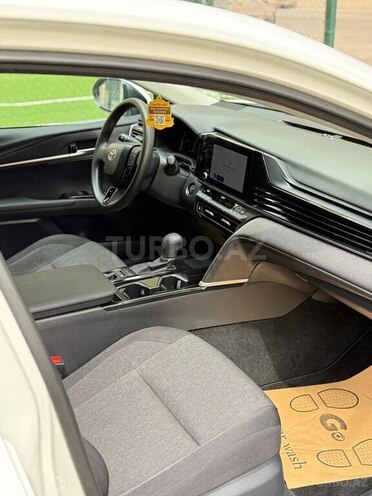 Toyota Camry 2025, 9,841 km - 2.5 l - Bakı