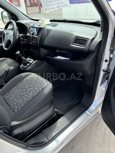 Fiat Doblo 2017, 164,000 km - 1.3 л - Bakı