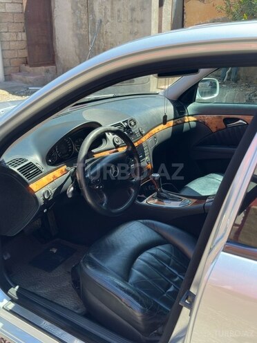Mercedes E 220 d 2007, 367,888 km - 2.2 л - Beyləqan