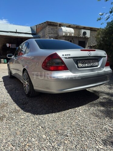 Mercedes E 220 d 2007, 367,888 km - 2.2 л - Beyləqan