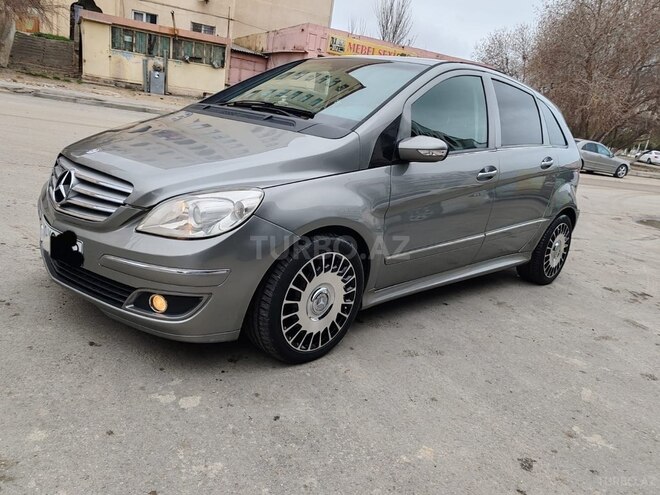 Mercedes B 170 2008, 94,000 km - 1.7 l - Bakı