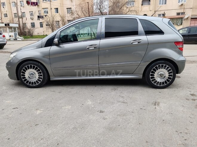 Mercedes B 170 2008, 94,000 km - 1.7 l - Bakı