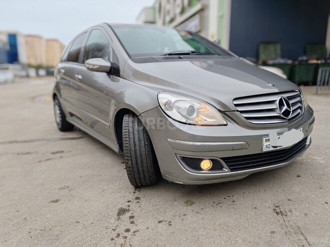 Mercedes B 170 2008, 94,000 km - 1.7 l - Bakı