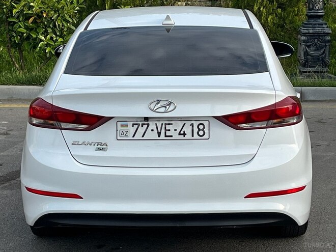 Hyundai Elantra 2017, 120,298 km - 2.0 l - Bakı