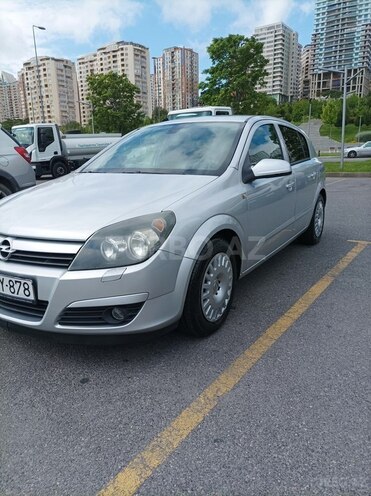 Opel Astra 2004, 295,000 km - 1.4 l - Bakı