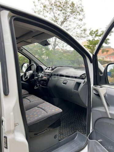 Mercedes Vito 111 2009, 235,000 km - 2.2 l - Bakı