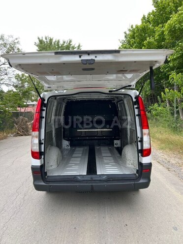 Mercedes Vito 111 2009, 235,000 km - 2.2 l - Bakı