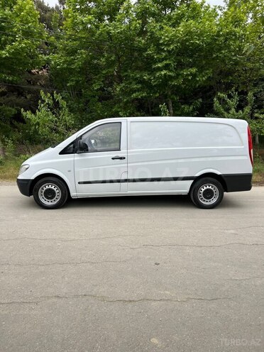 Mercedes Vito 111 2009, 235,000 km - 2.2 l - Bakı