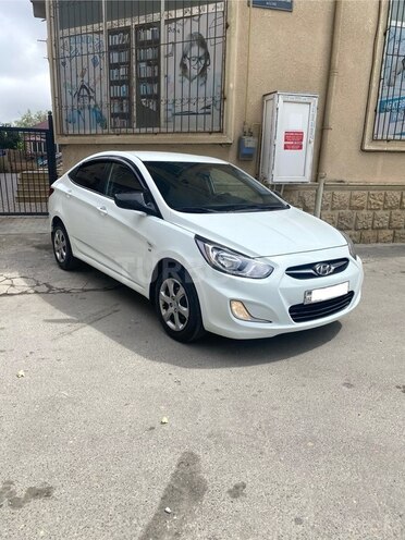 Hyundai Accent 2012, 237,000 km - 1.6 l - Bakı