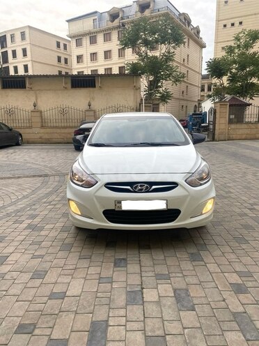 Hyundai Accent 2012, 237,000 km - 1.6 l - Bakı