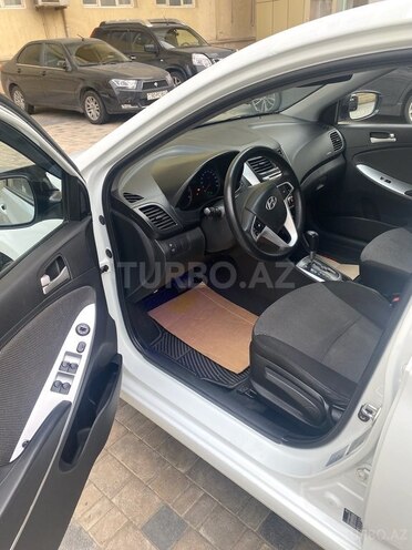 Hyundai Accent 2012, 237,000 km - 1.6 l - Bakı